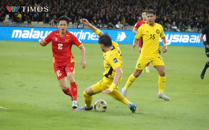 Nóng: FIFA phạt nặng LĐBĐ Malaysia và 7 cầu thủ có hành vi gian lận trong trận gặp Việt Nam hồi tháng 6
