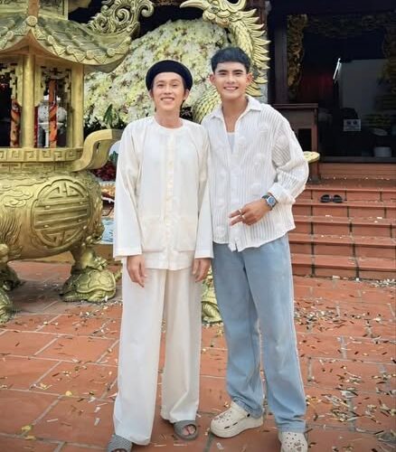 Nghệ sĩ đổ về nhà thờ Tổ trăm tỷ rộng 7.000m2 của Hoài Linh.