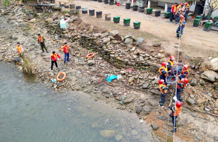 Diễn tập, thực hành cứu hộ cứu nạn tại Tây Thiên