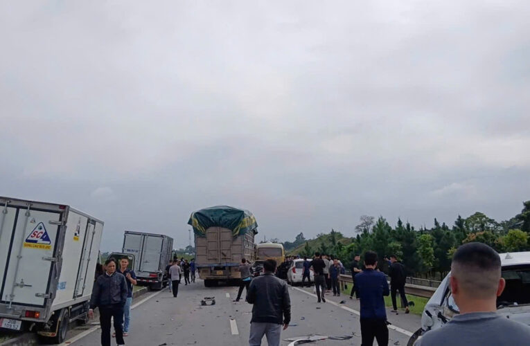 Tai nạn liên hoàn tại cao tốc Hà Nội – Thái Nguyên