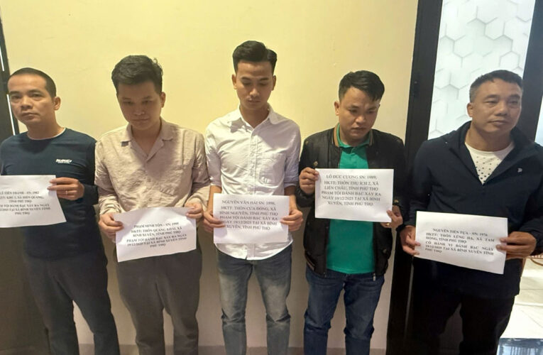 Từ tin báo người dân, công an Phú Thọ triệt phá sới bạc đánh sâm ăn tiền