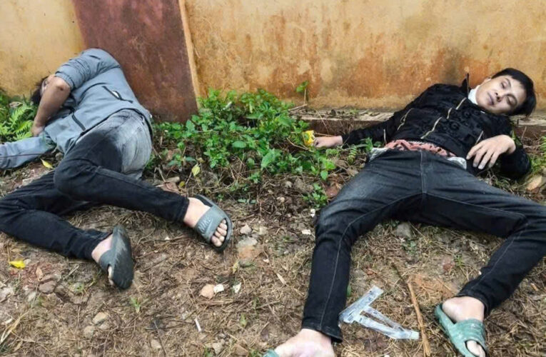 Bắc Kạn: Hai người tử vong bên đường, nghi do sốc thuốc